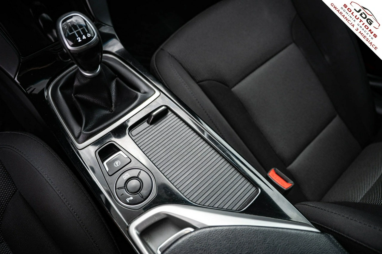 Hyundai i40 - Zdjęcie 18