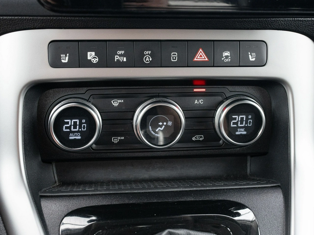 Mercedes T 180 d - Zdjęcie 15