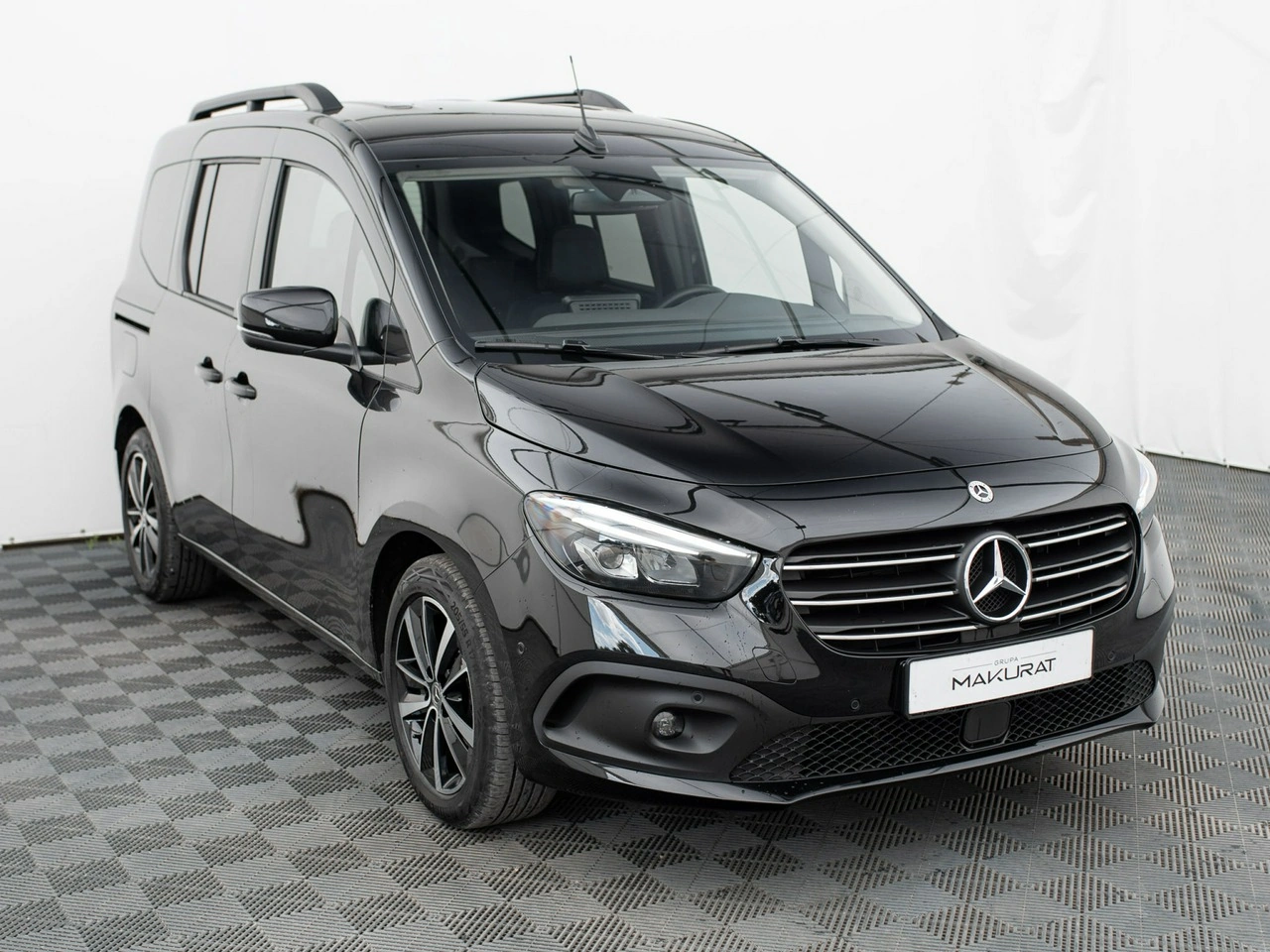 Mercedes T 180 d - Zdjęcie 2