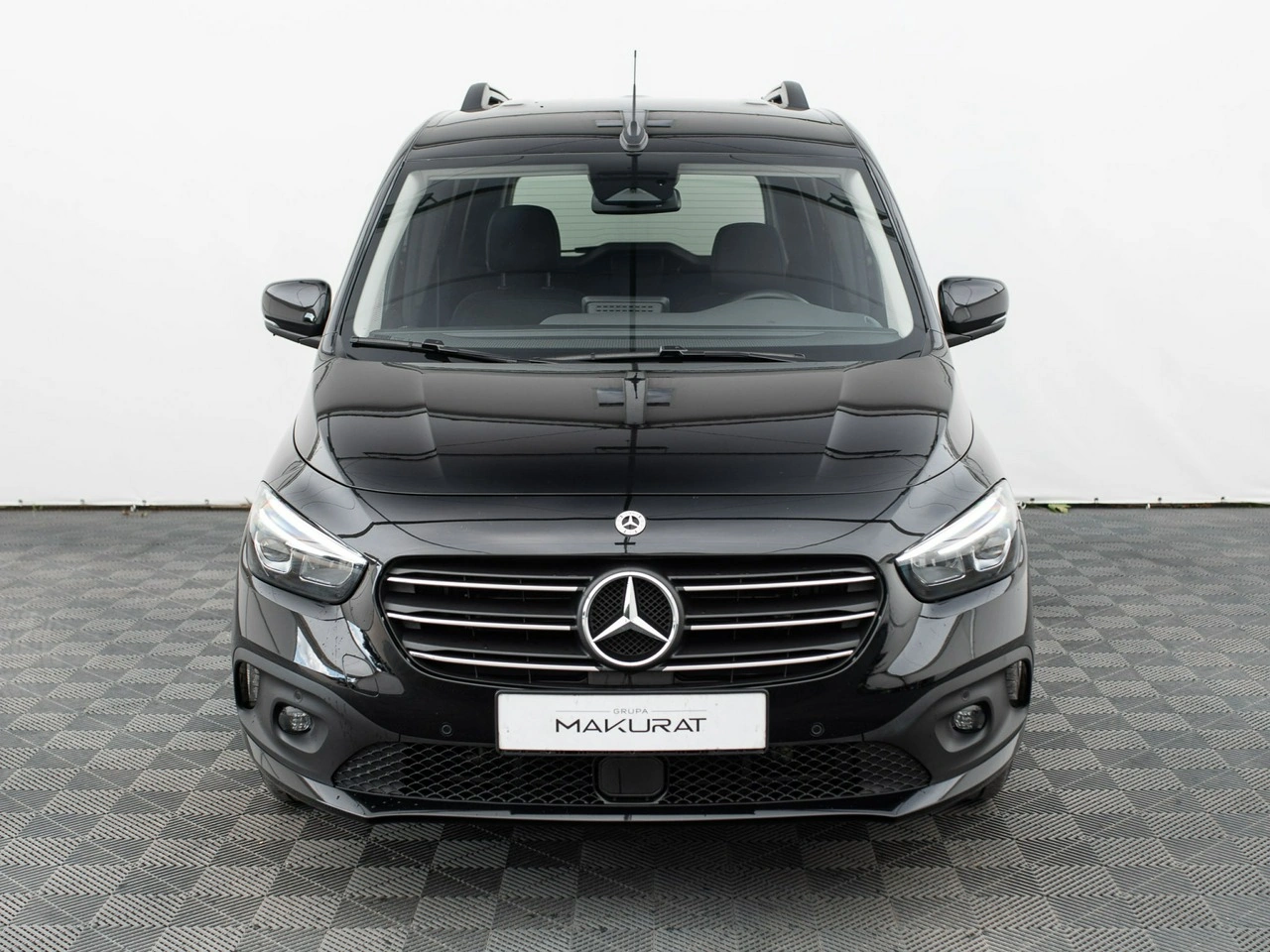 Mercedes T 180 d - Zdjęcie 6