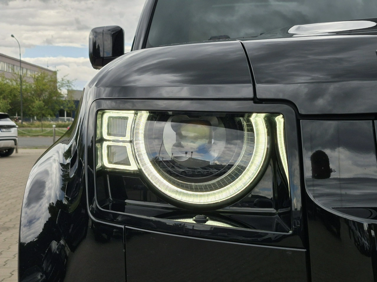 Land Rover Defender - Zdjęcie 12