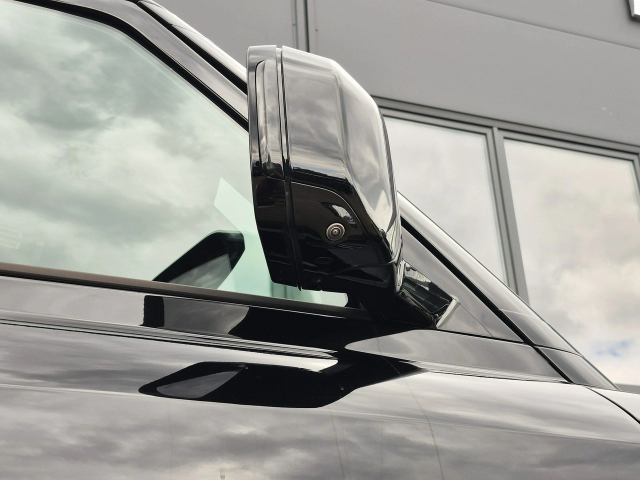 Land Rover Defender - Zdjęcie 14