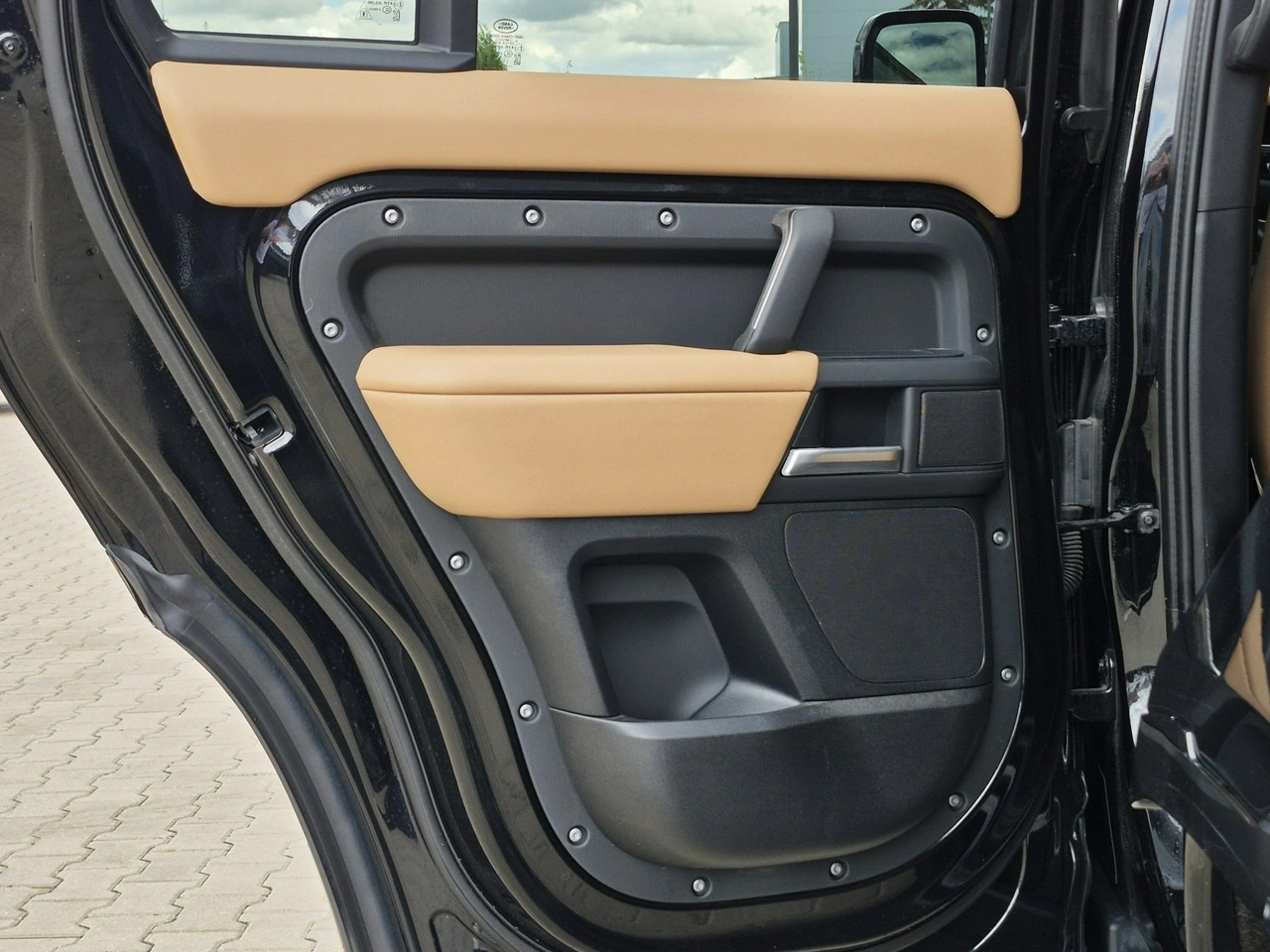 Land Rover Defender - Zdjęcie 24