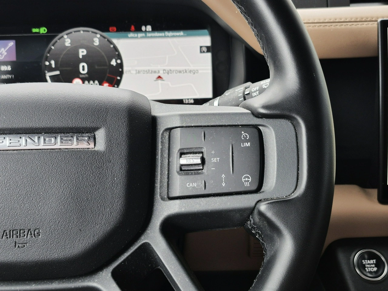 Land Rover Defender - Zdjęcie 32