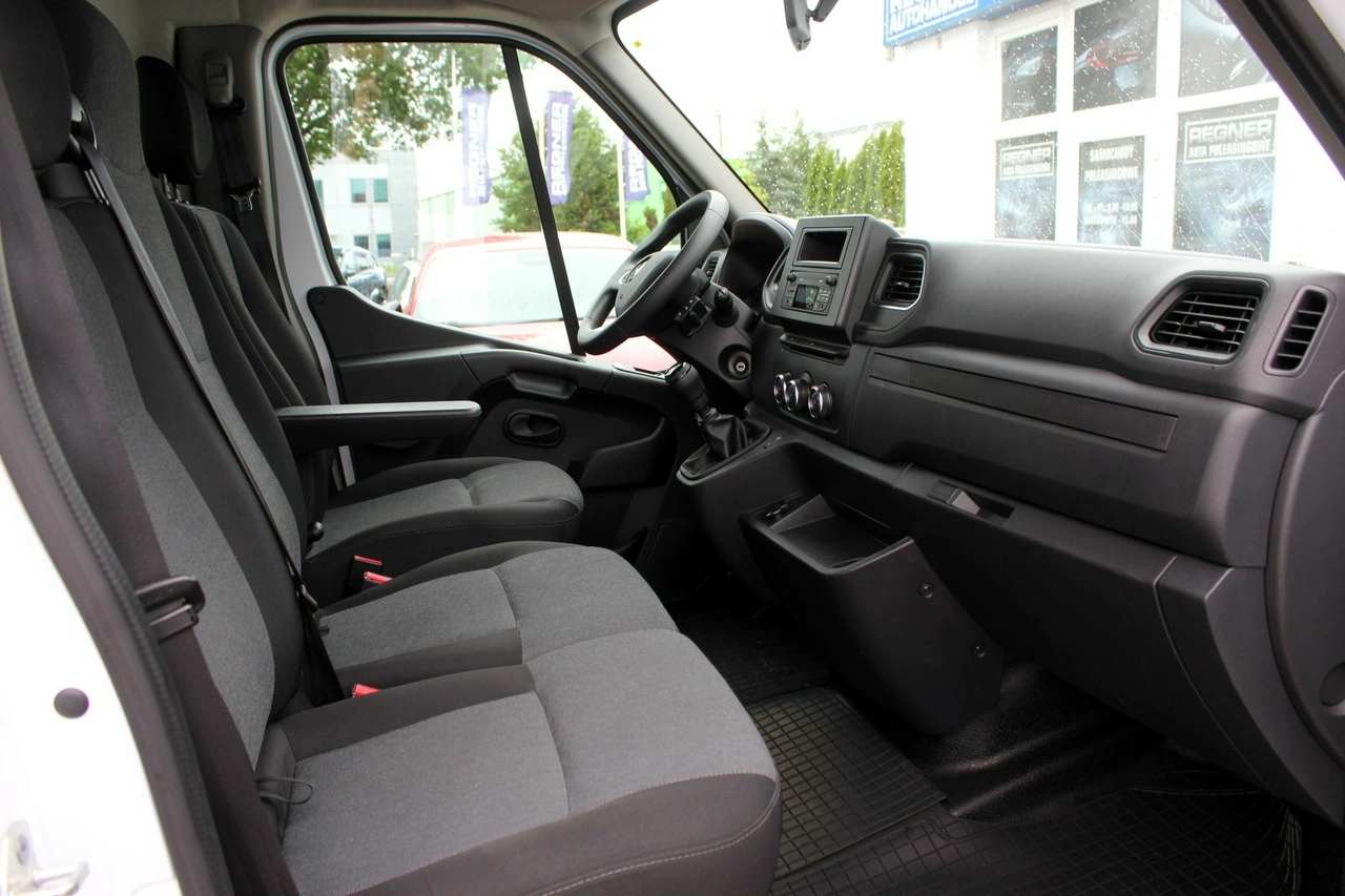 Renault Master - Zdjęcie 10