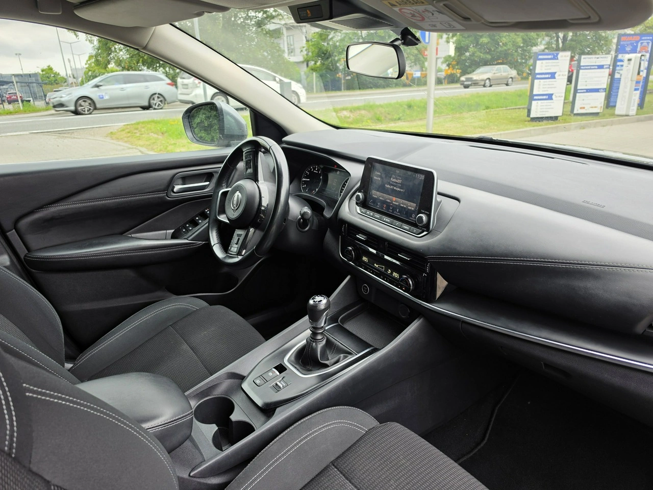 Nissan Qashqai - Zdjęcie 10
