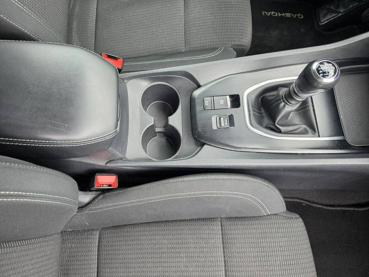 Nissan Qashqai - Zdjęcie 12