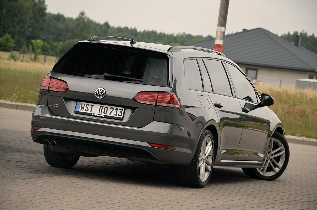 Volkswagen Golf - Zdjęcie 9