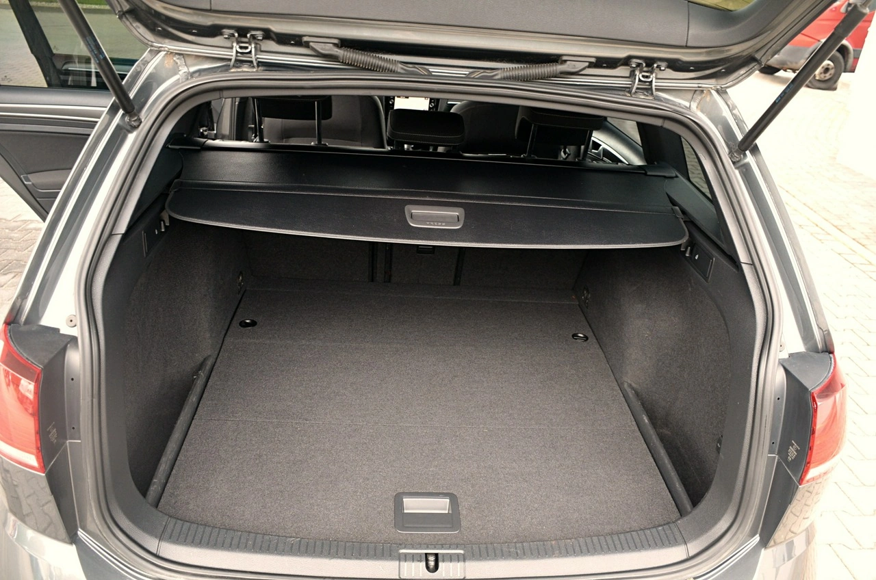 Volkswagen Golf - Zdjęcie 24