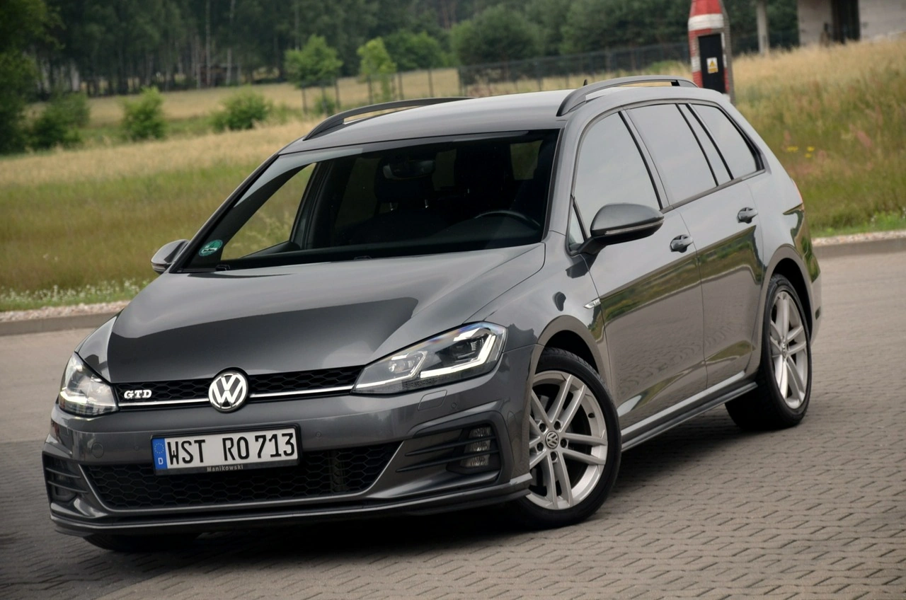 Volkswagen Golf - Zdjęcie 4