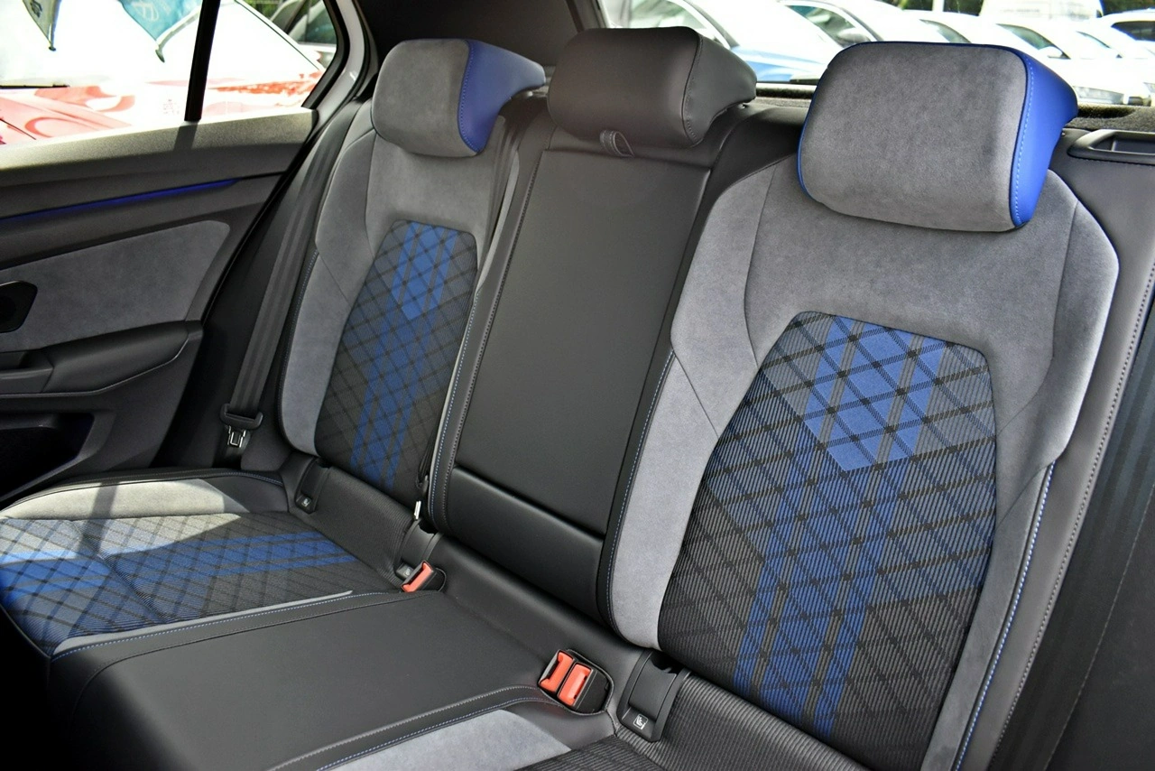 Volkswagen Golf - Zdjęcie 11