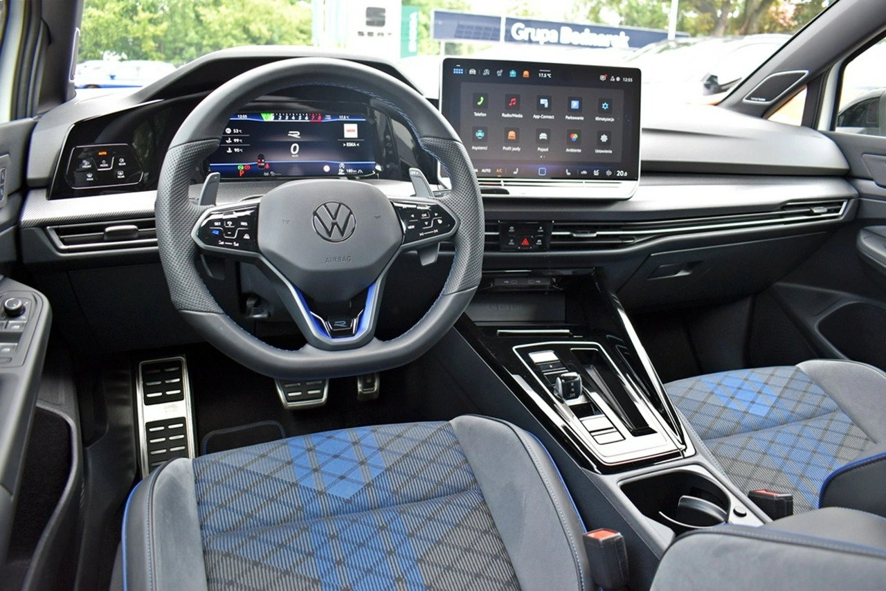 Volkswagen Golf - Zdjęcie 12