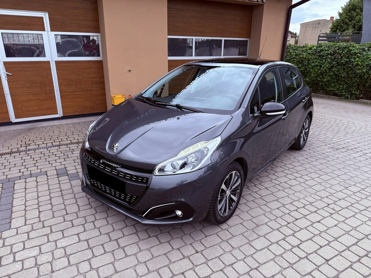 Peugeot 208 - Zdjęcie 12