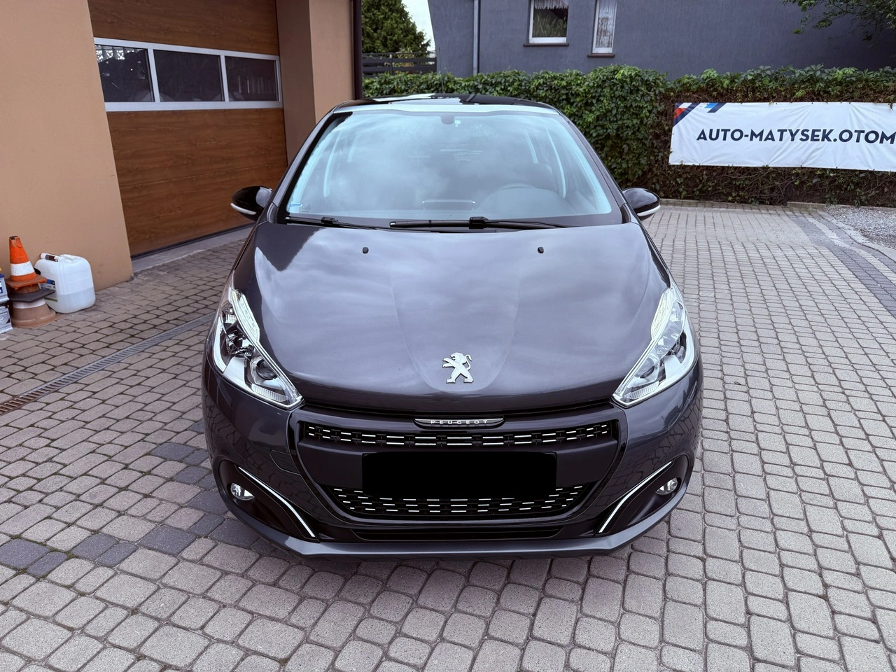 Peugeot 208 - Zdjęcie 1