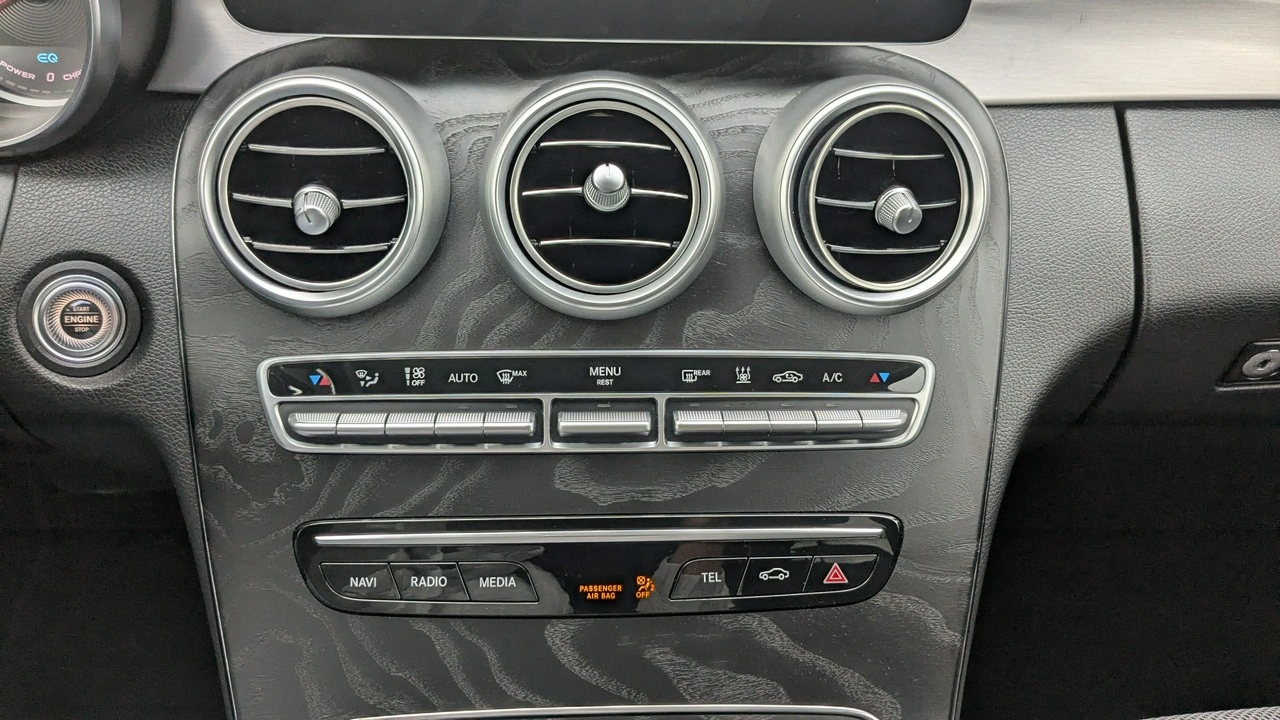 Mercedes C 300 - Zdjęcie 27