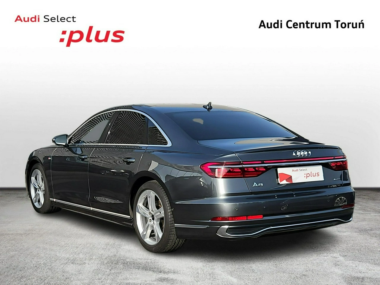 Audi A8 - Zdjęcie 2
