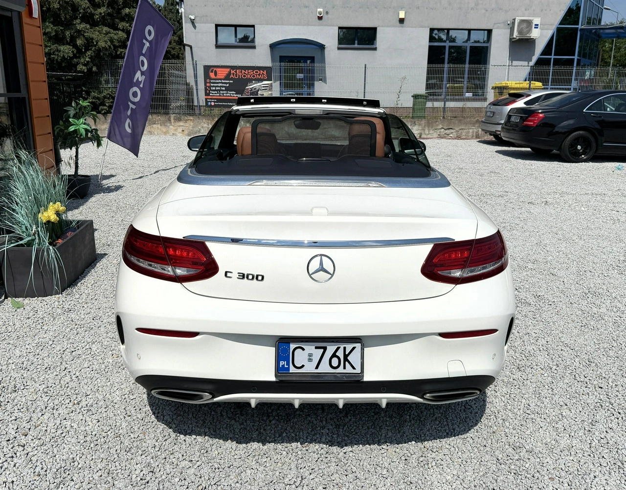 Mercedes C 300 - Zdjęcie 34