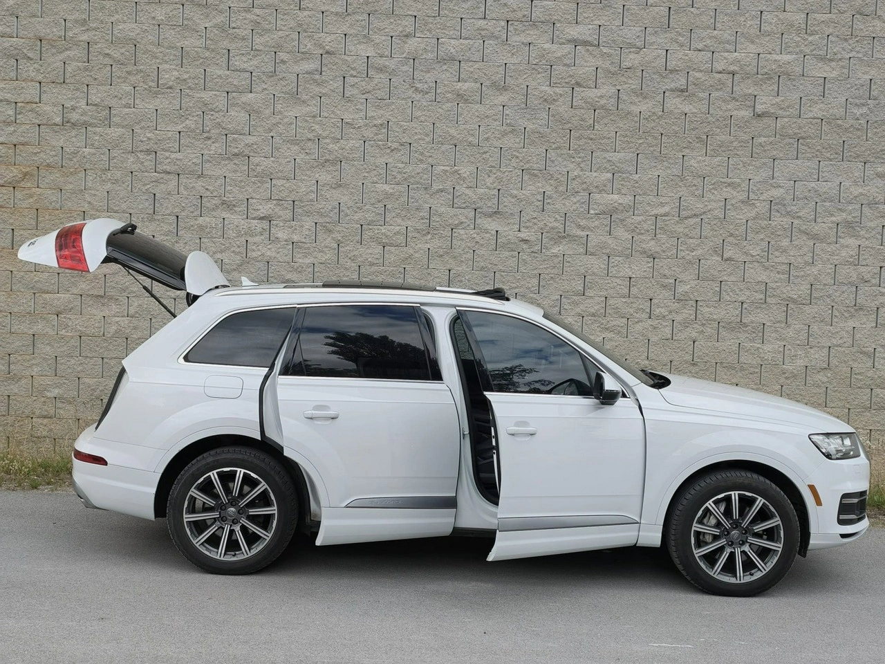 Audi Q7 - Zdjęcie 8