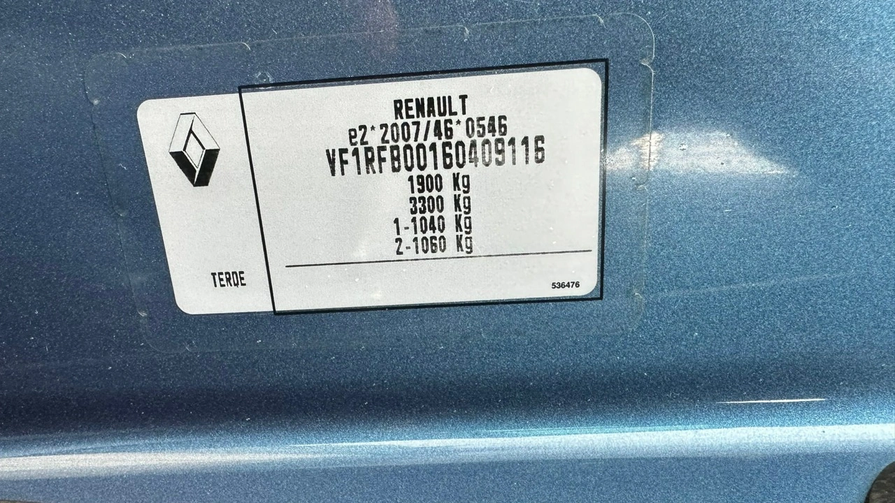 Renault Megane - Zdjęcie 23