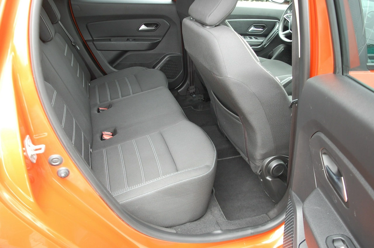 Dacia Duster - Zdjęcie 27