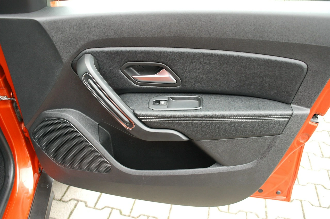 Dacia Duster - Zdjęcie 33