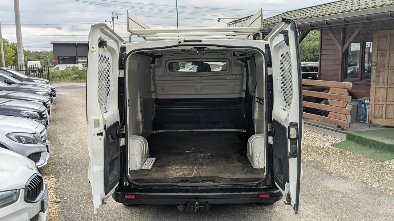 Renault Trafic - Zdjęcie 30
