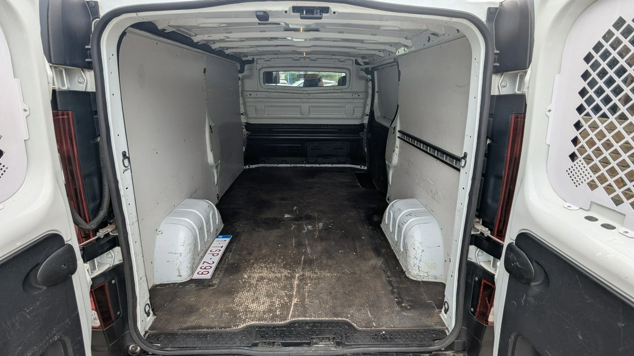 Renault Trafic - Zdjęcie 31