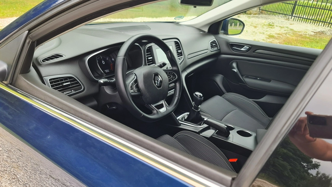 Renault Megane - Zdjęcie 10