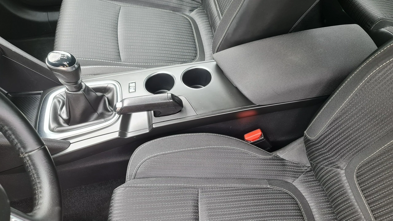 Renault Megane - Zdjęcie 23