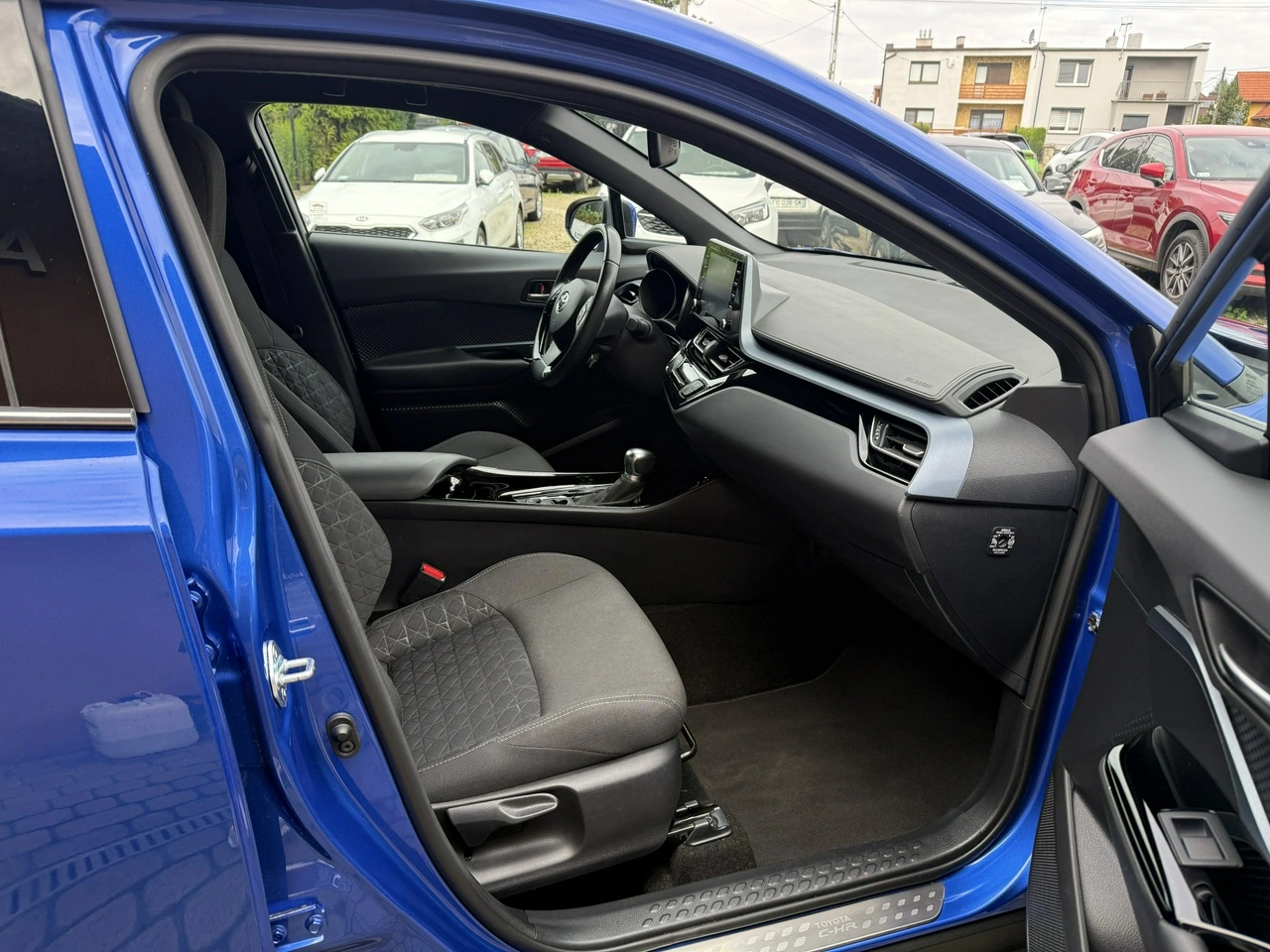 Toyota C-HR - Zdjęcie 23