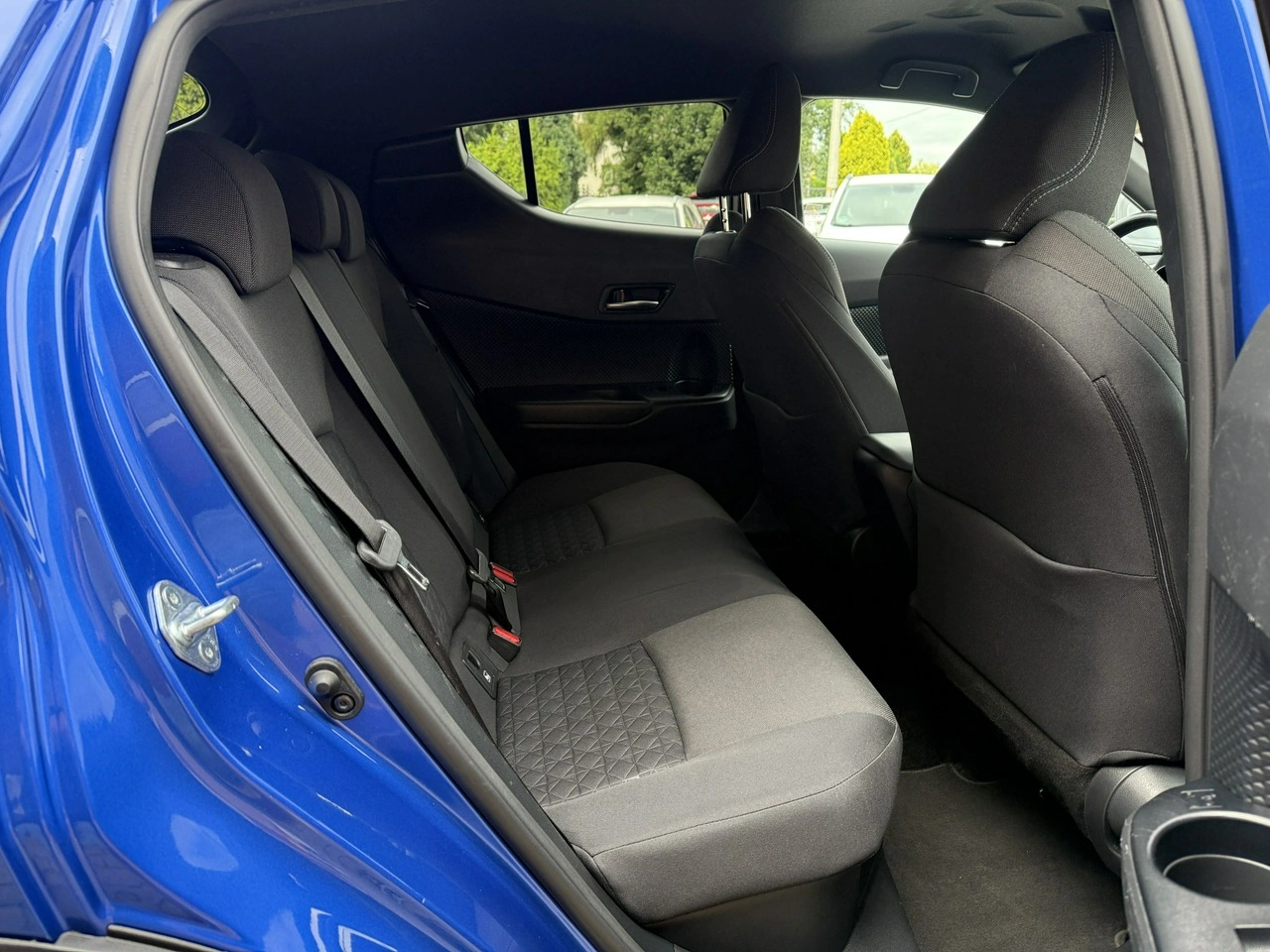 Toyota C-HR - Zdjęcie 25