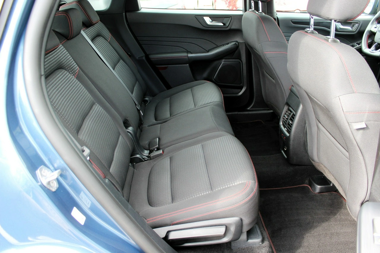 Ford Kuga - Zdjęcie 9