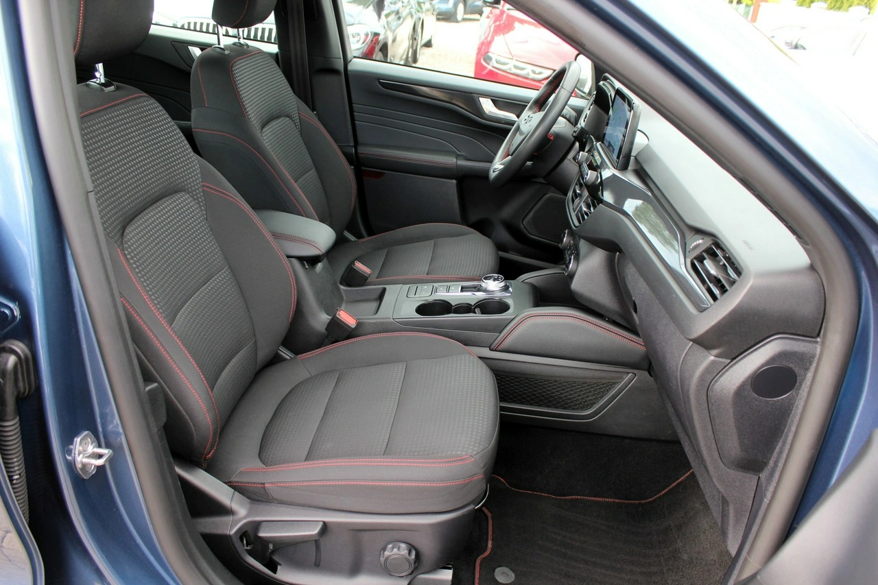 Ford Kuga - Zdjęcie 8