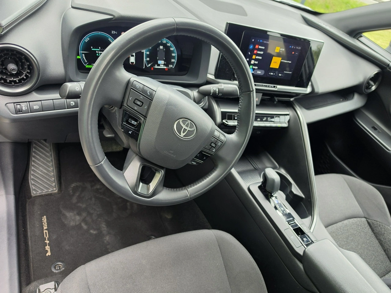 Toyota C-HR - Zdjęcie 14