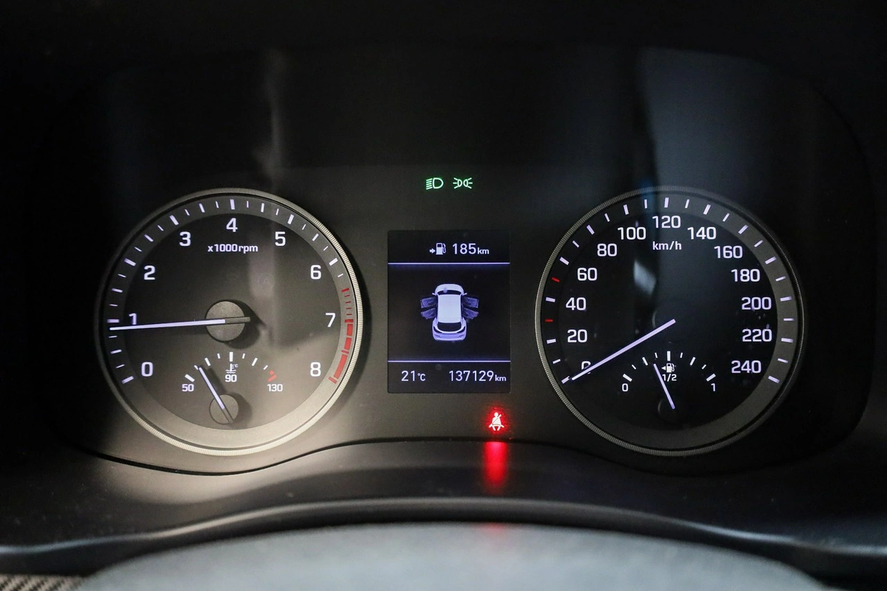 Hyundai Tucson - Zdjęcie 13