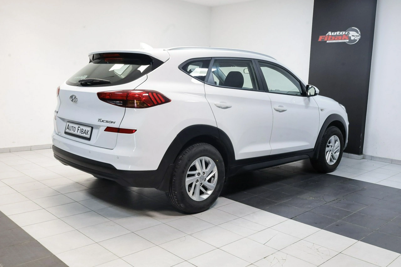 Hyundai Tucson - Zdjęcie 17