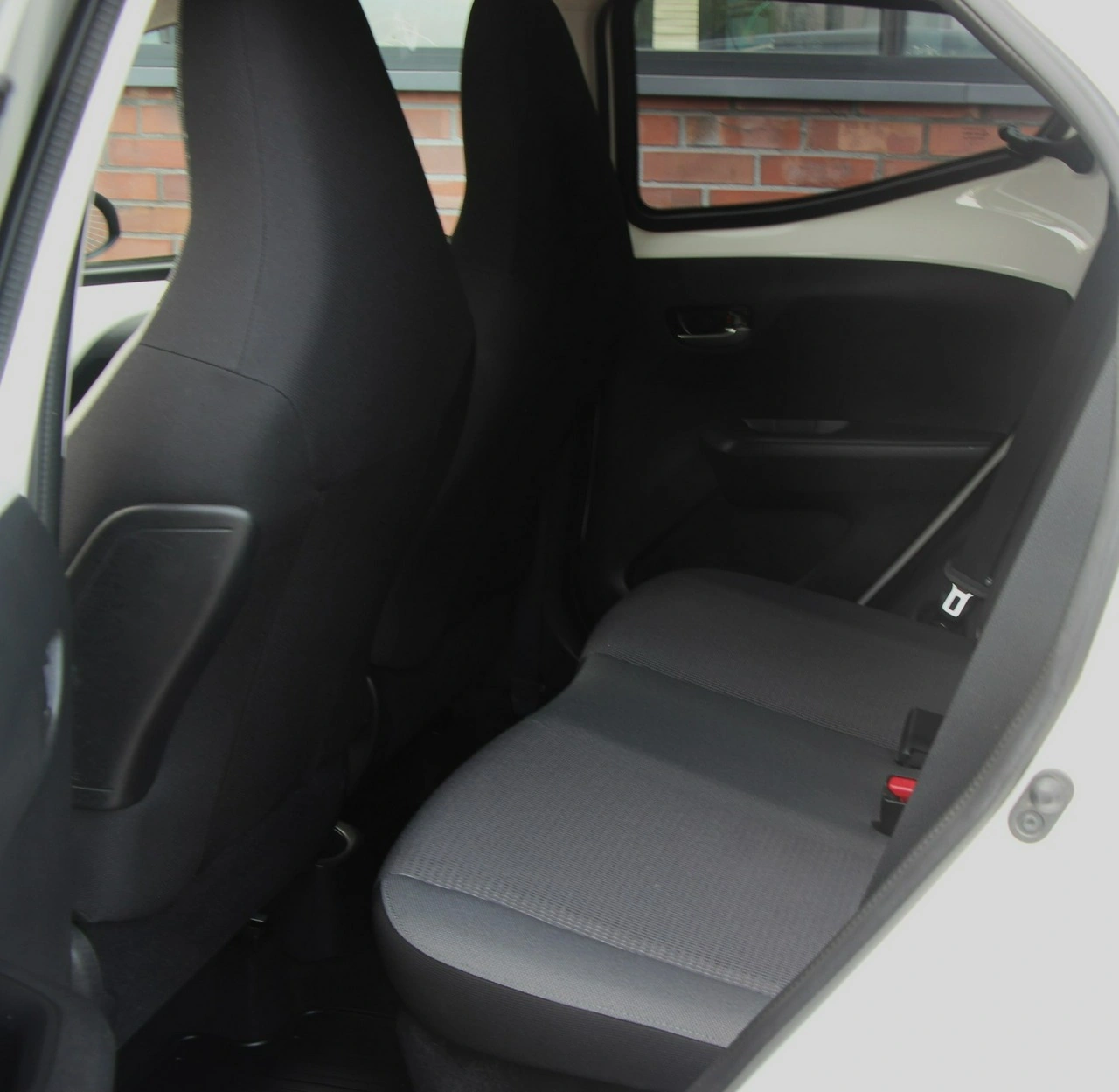Toyota Aygo - Zdjęcie 10