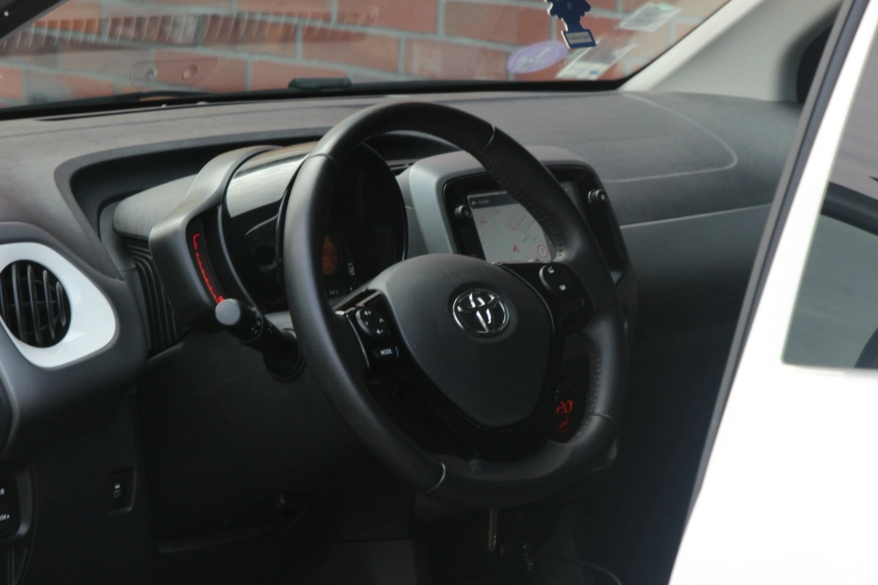 Toyota Aygo - Zdjęcie 13