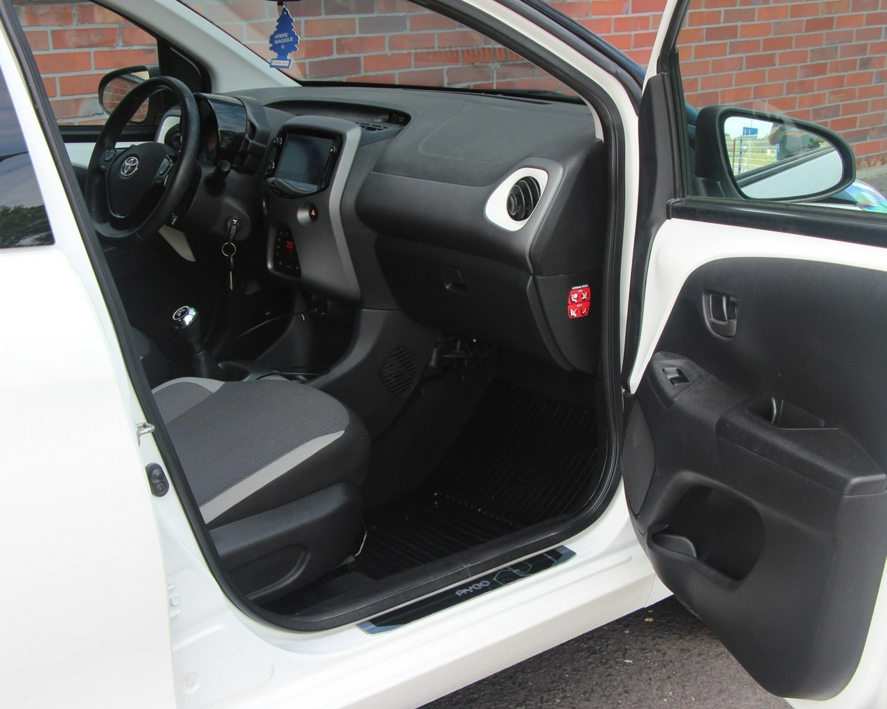 Toyota Aygo - Zdjęcie 34