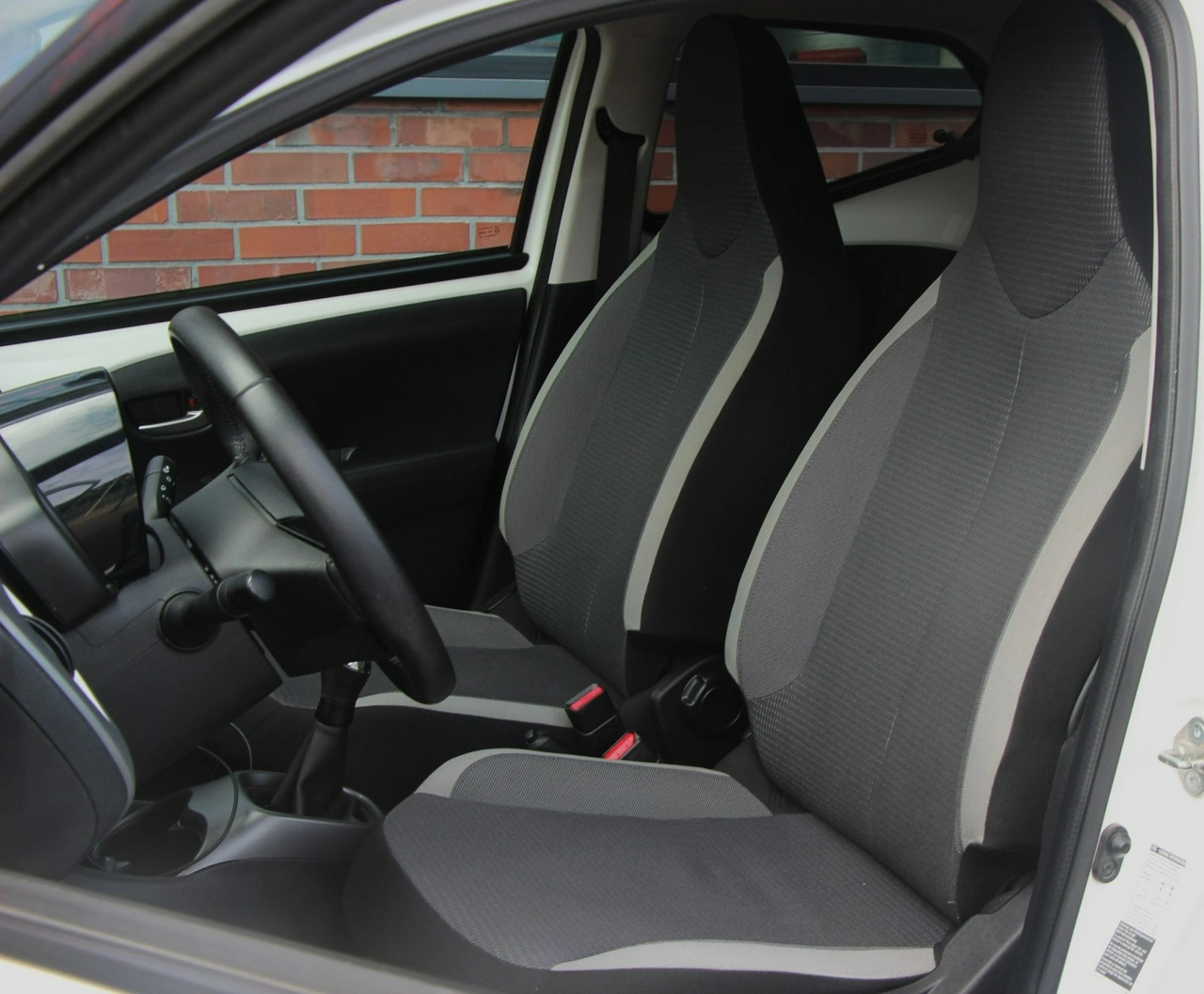 Toyota Aygo - Zdjęcie 8