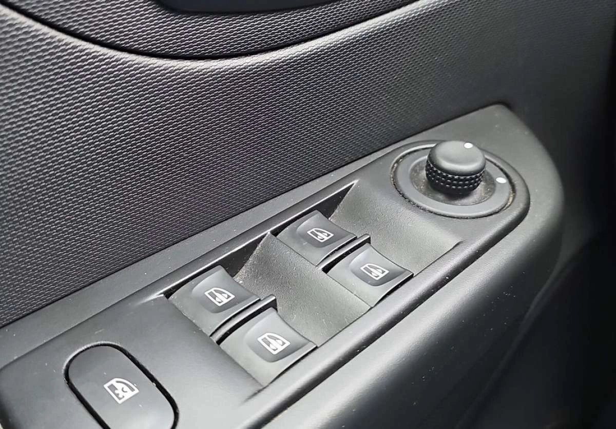 Renault Captur - Zdjęcie 16