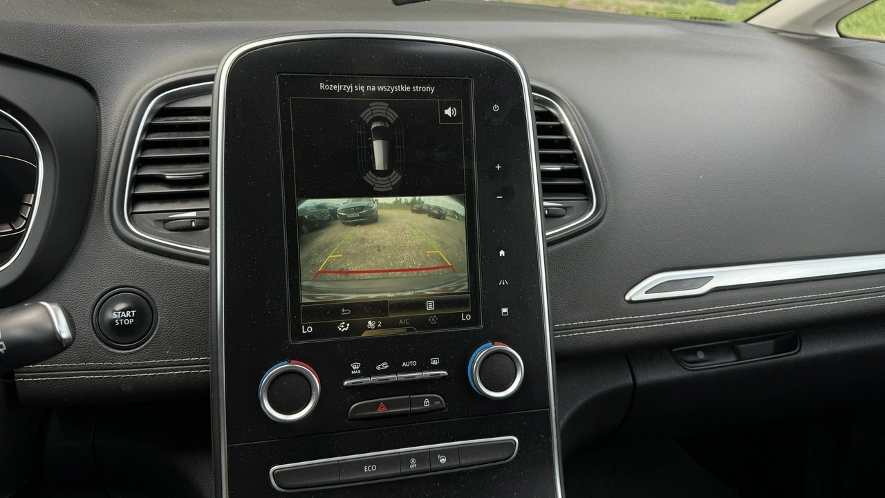 Renault Grand Scenic - Zdjęcie 17