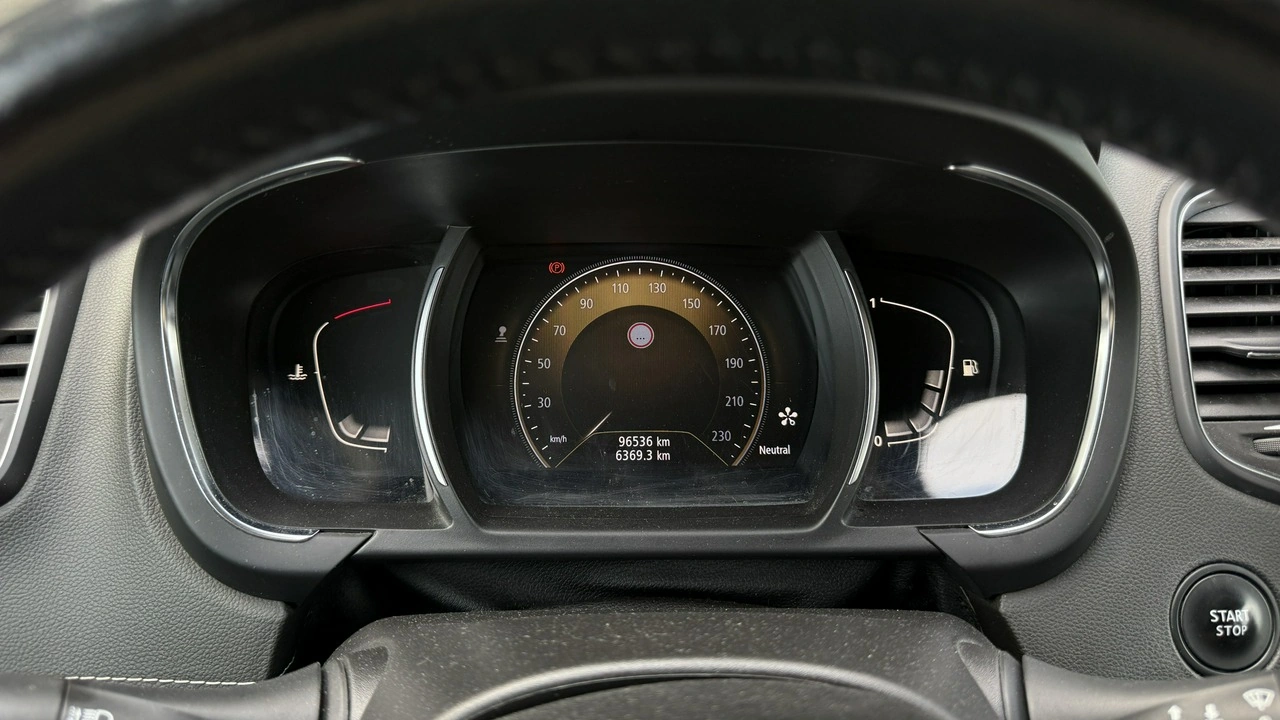 Renault Grand Scenic - Zdjęcie 18