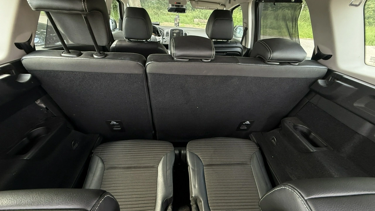 Renault Grand Scenic - Zdjęcie 7