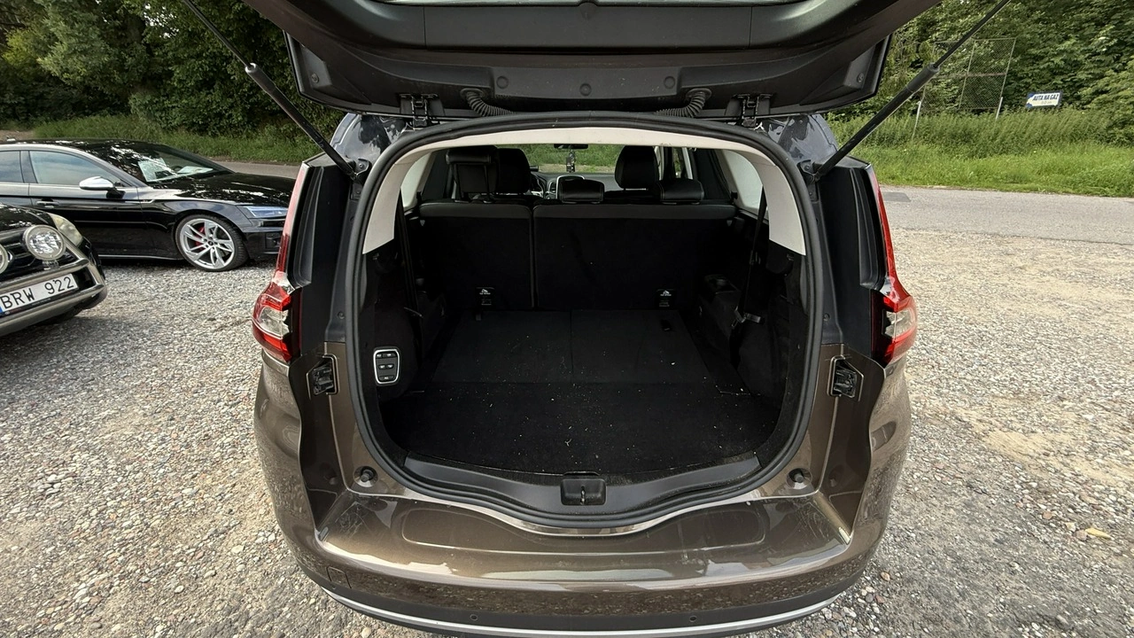 Renault Grand Scenic - Zdjęcie 8