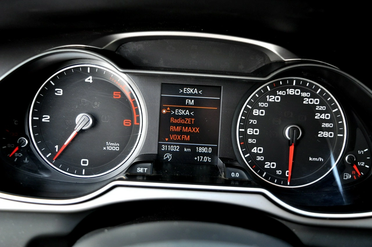 Audi A4 - Zdjęcie 13