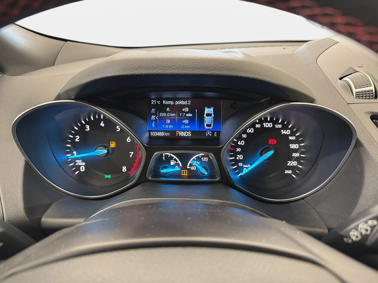Ford Kuga - Zdjęcie 20