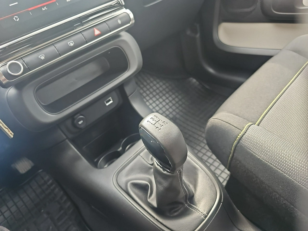 Citroën C3 - Zdjęcie 13