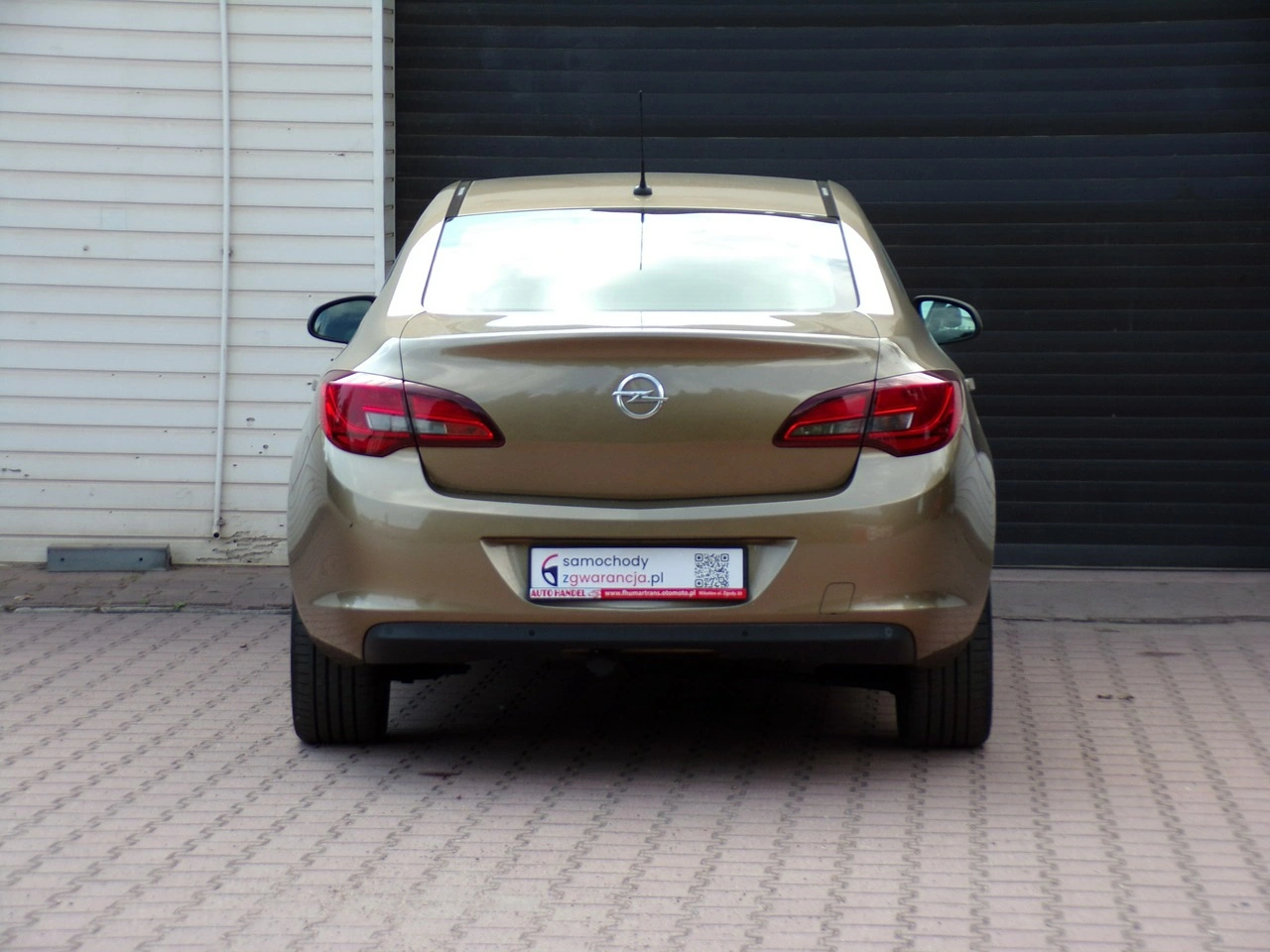Opel Astra - Zdjęcie 13
