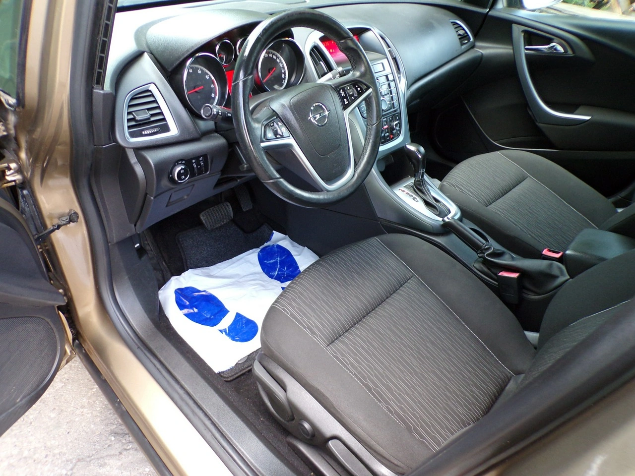 Opel Astra - Zdjęcie 20